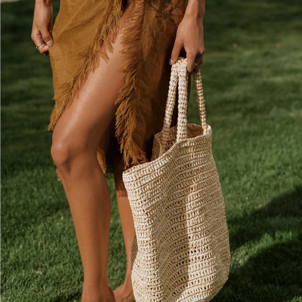 NWT Jenni kayne sold out natural raffia tote crochet